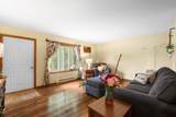 160 Maple Ave - Photo 3