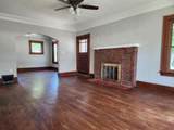 1604 Main St - Photo 4