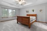 W240N2365 Parkway Meadow Cir - Photo 17