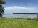 N73W36388 Shore Dr - Photo 2