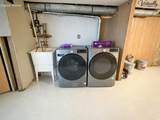 8877 Swan Rd - Photo 17