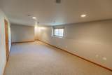 864 Eagles Way - Photo 17