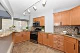 1919 Summit Ave - Photo 5
