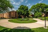 1906 Shorewood Blvd - Photo 16