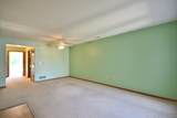 306 Hartford Sq - Photo 2