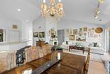 1076 Lakeland Way - Photo 9