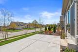 1615 Belmont Ln - Photo 41