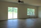 938 Drumlin Dr - Photo 4