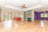 3363 Villa Dr - Photo 3