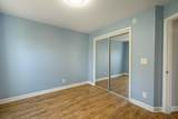 N114W16720 Crown Dr - Photo 19