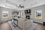 1887 Woodland Way - Photo 10