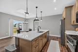 1887 Woodland Way - Photo 9
