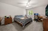 590 Pewaukee Rd - Photo 14