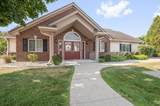 590 Pewaukee Rd - Photo 17