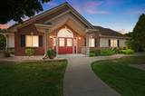 590 Pewaukee Rd - Photo 21