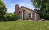 225 Oak St - Photo 1