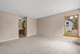 225 Oak St - Photo 18