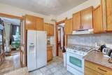 546 32nd St - Photo 9
