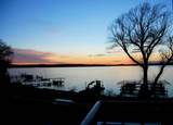 1505 Shore Dr - Photo 2