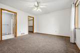 842 Evergreen Dr - Photo 18