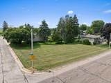 418 Monroe St - Photo 1