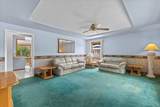 725 Oak St - Photo 6