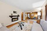 2802 47th St - Photo 2