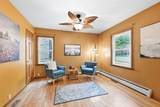 2802 47th St - Photo 3