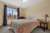 2415 Fox River Pkwy - Photo 18