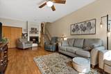 2415 Fox River Pkwy - Photo 4