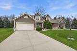 4075 Wyndham Pointe Cir - Photo 3