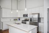 2804 21st St - Photo 3