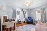 1036 Russet St - Photo 13