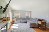 1036 Russet St - Photo 7