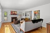1212 Fairmont Ln - Photo 4