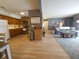 W240N2566 Parkway Meadow Cir - Photo 4