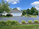 W141N9757 Knollcrest Cir - Photo 36