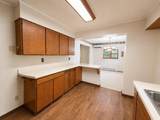 817 Clarks Ln - Photo 11