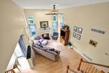 403 Maple Ln - Photo 9