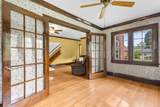 902 Clyman St - Photo 11