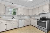 902 Clyman St - Photo 18