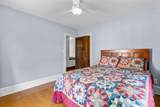902 Clyman St - Photo 33