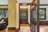 902 Clyman St - Photo 5