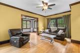 902 Clyman St - Photo 8