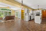 W234S5010 Woodchuck Ln - Photo 12