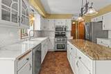 W234S5010 Woodchuck Ln - Photo 9