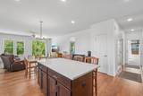 2123 Summerset Dr - Photo 18