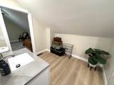 727 7th St - Photo 10