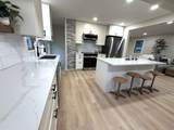 727 7th St - Photo 2