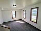 805 Walker St - Photo 14